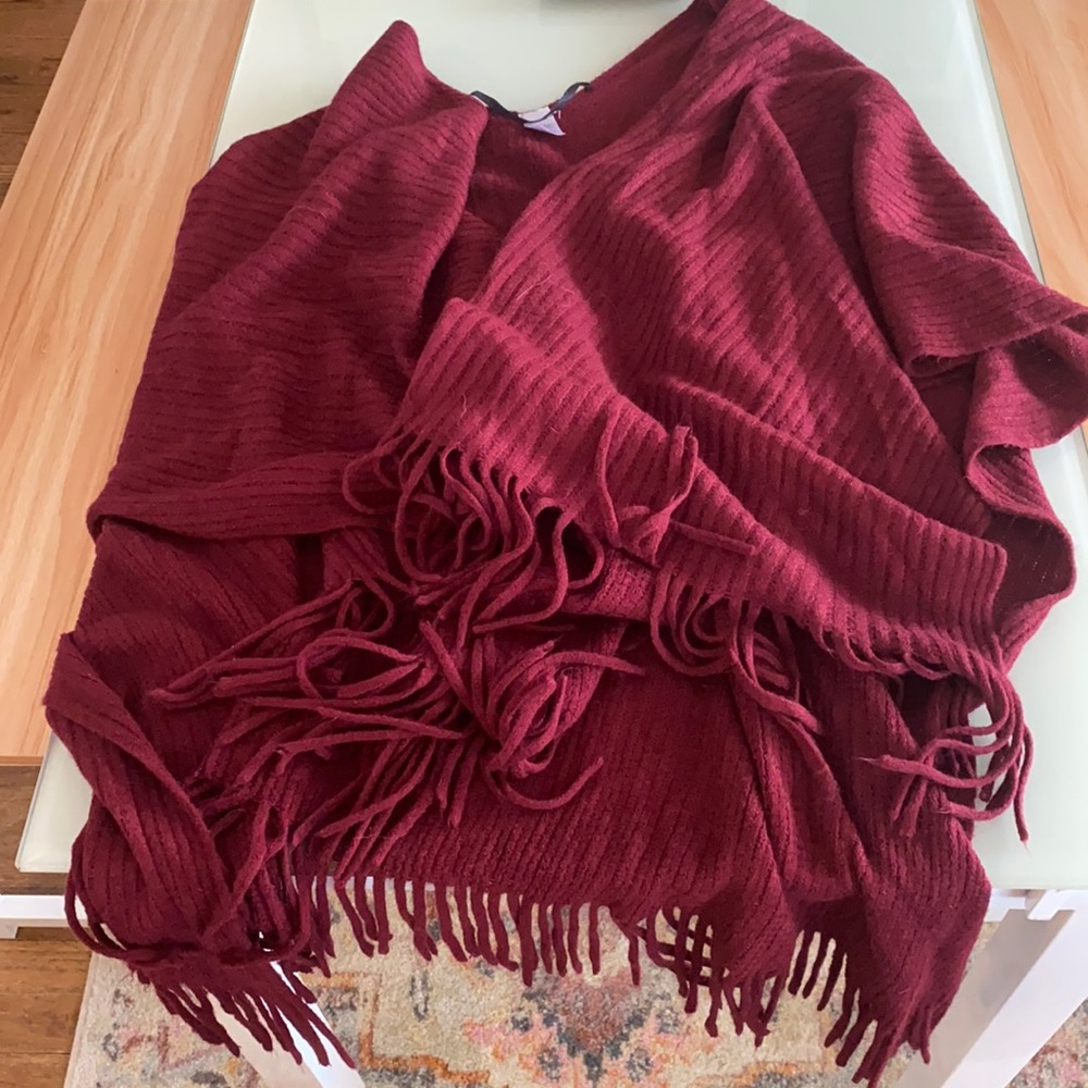 Dark res poncho